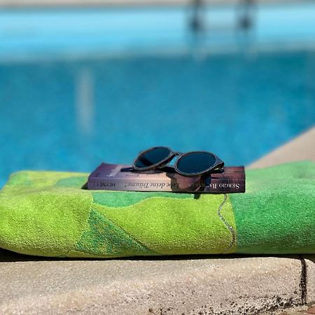 Villa Monica Appartamenti Весте Екстериор снимка