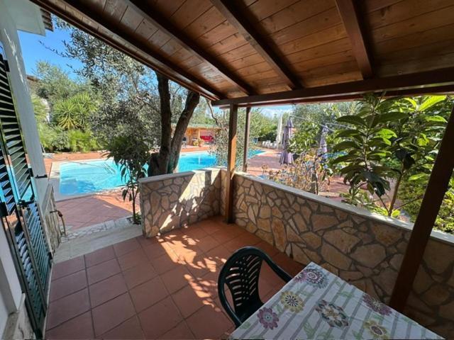 Villa Monica Appartamenti Весте Екстериор снимка